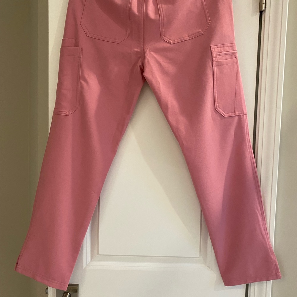 Figs Yola Skinny Scrub Small Petite in Chalk Pink New With Tags!